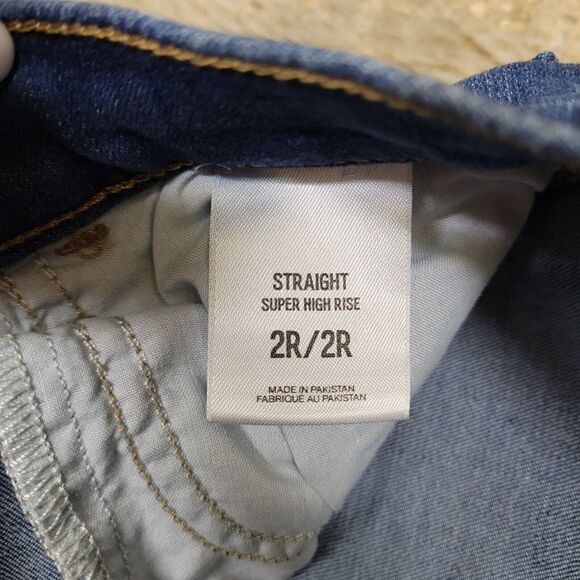 Express Straight Super High Rise Ankle Jeans Blue‎ Medium Wash Womens 2 - Picture 14 of 16